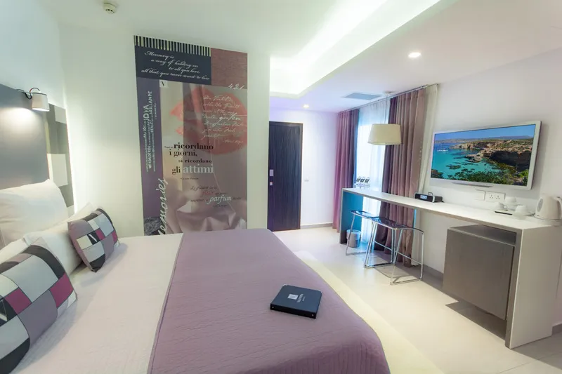 TRIPLE STANDARD Room, Valentina Hotel, Malta