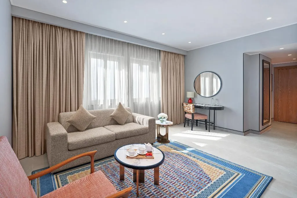 JUNIOR SUITE STANDARD Room, Oaks Ibn Battuta Gate Dubai, Dubai