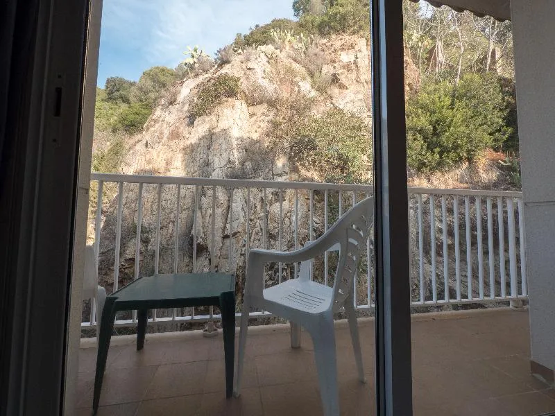 APARTMENT CAPACITY 6 TWO BEDROOMS Room, Apartaments AR Nautic, Costa Brava