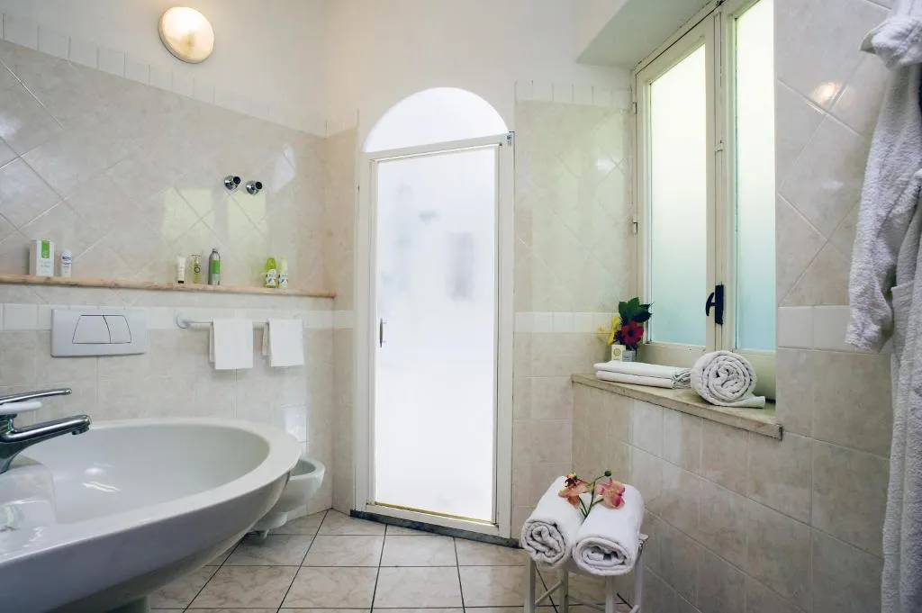 Double or Twin COMFORT Room, Villa Angela Terme, Naples