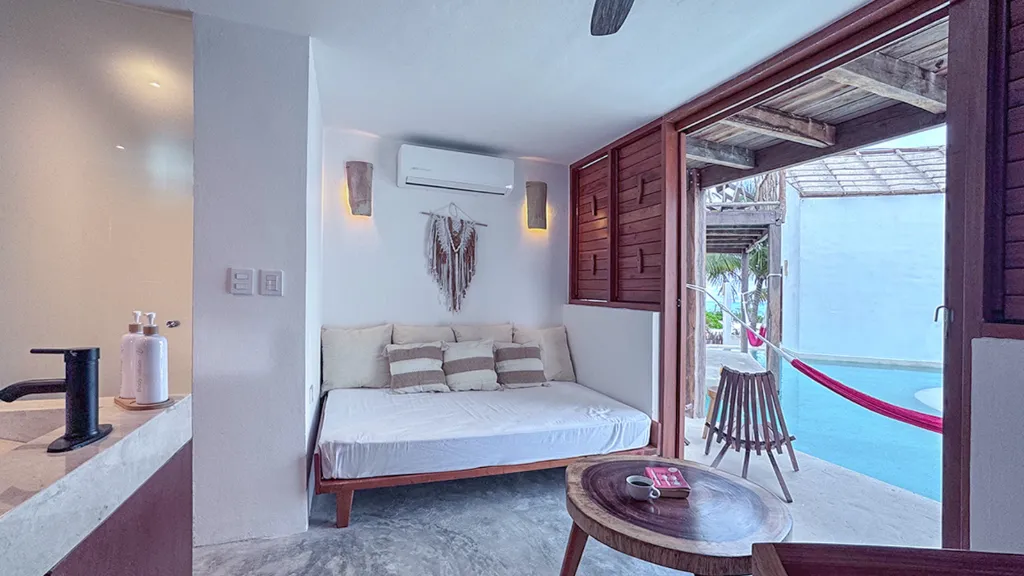 LODGE Accessible Room, Punta Blanca Beachfront Boutique Hotel, Cancun Area