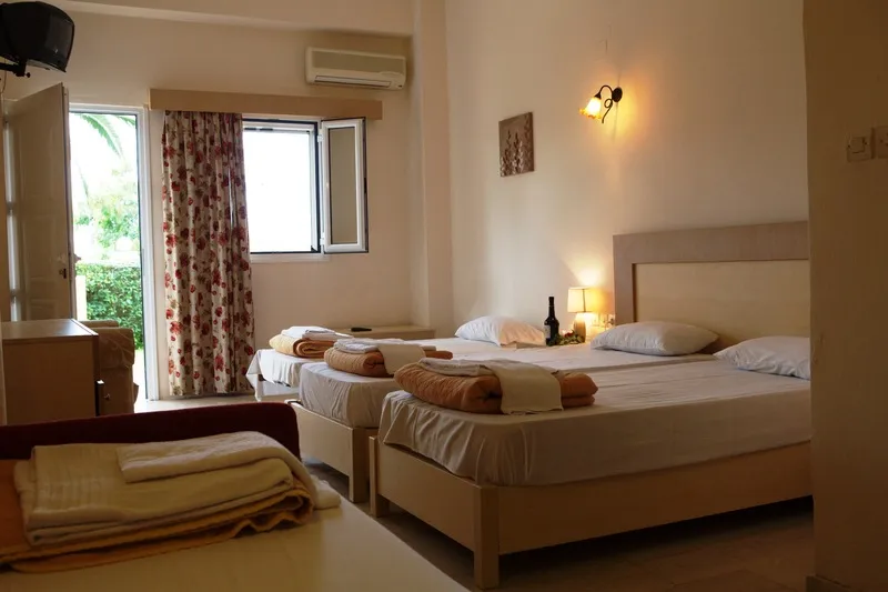 TRIPLE STANDARD Room, Anita Hotel, Corfu