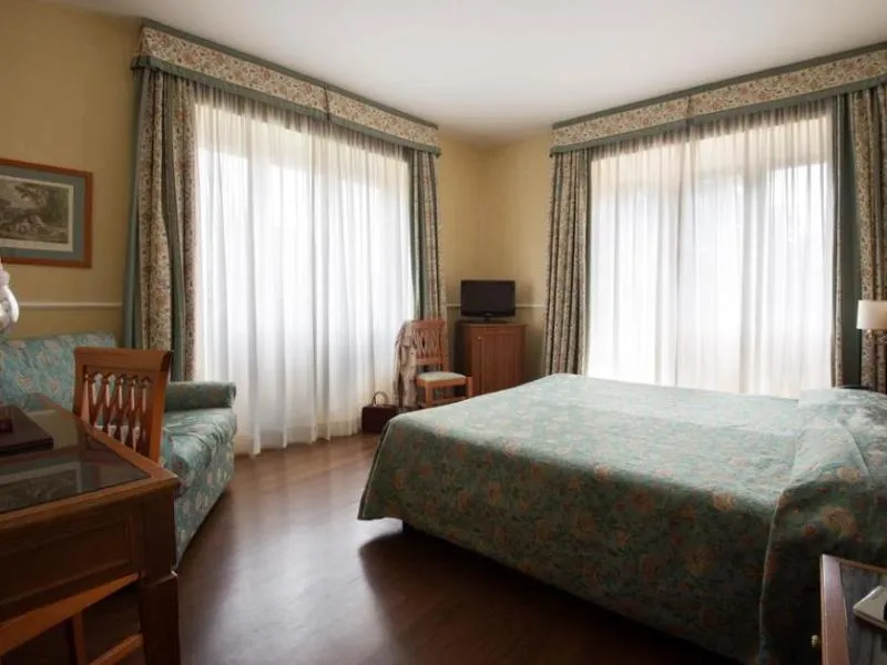 DOUBLE STANDARD Room, Santa Costanza, Rome