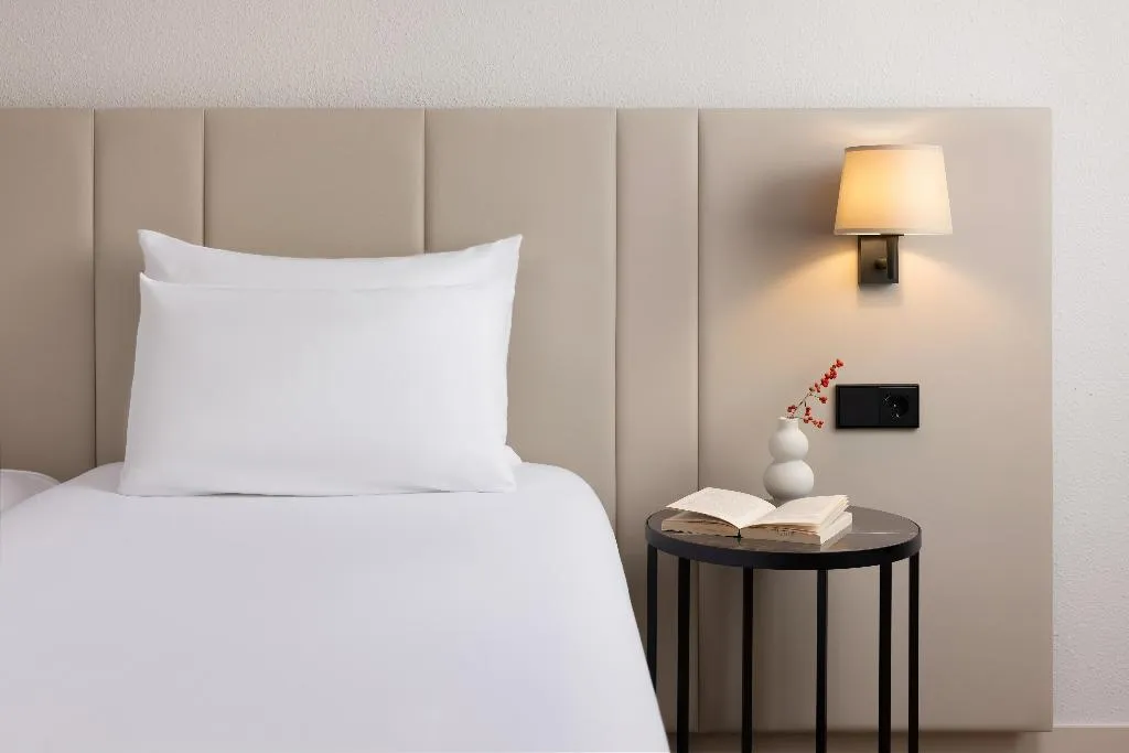 Room, NH Zandvoort, Amsterdam