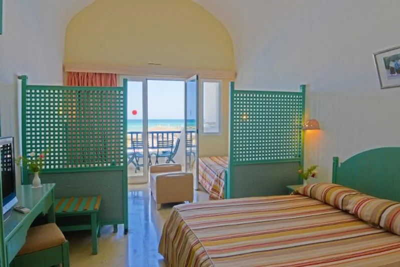 Double or Twin STANDARD Room, Hotel Riad Meninx Djerba, Tunisia