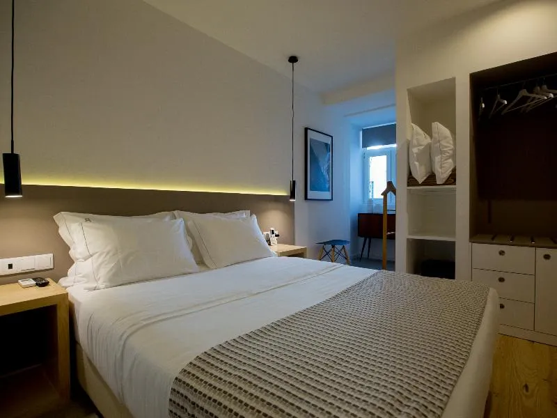 Room, The 8 Down Town Suites, Lisbon