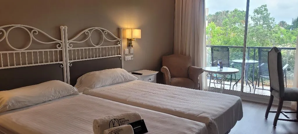TRIPLE POOL VIEW Room, Hotel Alicante Golf, Costa Blanca