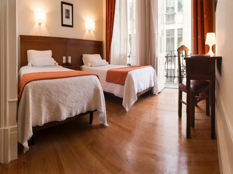 TWIN STANDARD Room, Aliados, Porto