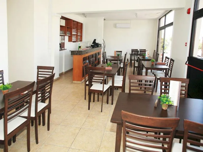 Bar, New York Plaza Hotel Apartments, Cyprus
