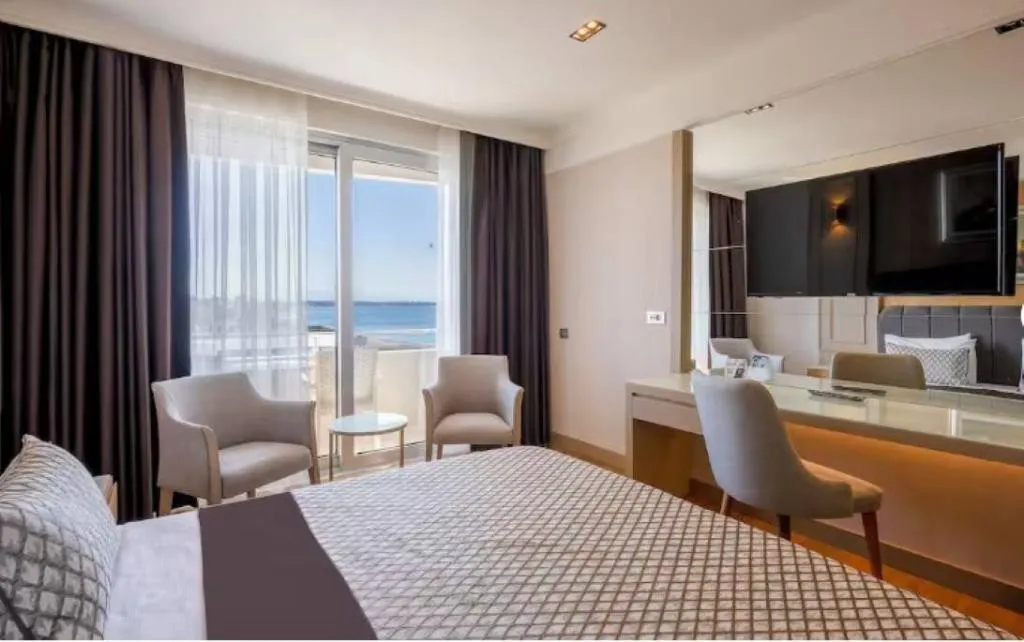 DOUBLE SINGLE USE SIDE SEA VIEW Room, Porto Bello Hotel Resort & Spa, Antalya