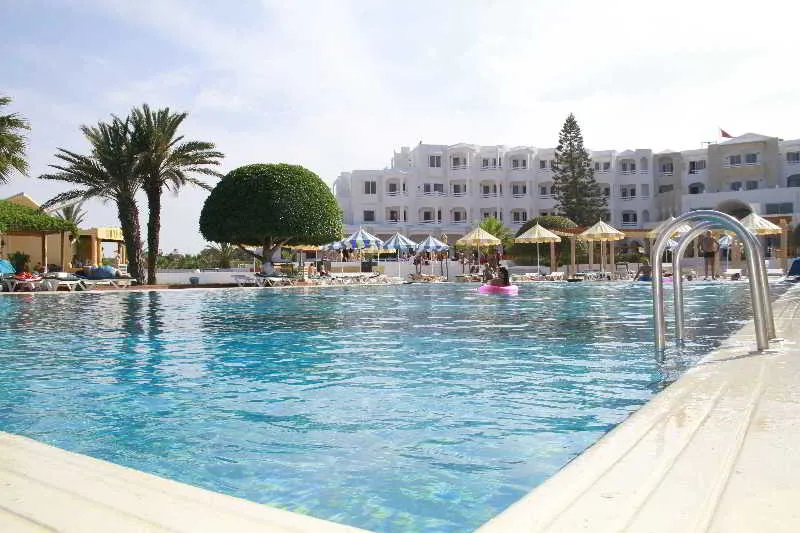 Pool, Thapsus Beach Resort, Tunisia
