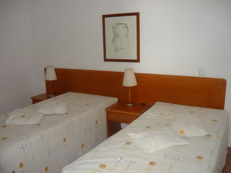 APARTMENT TWO BEDROOMS Room, Monte dos Avós Village - Pet Friendly, Algarve