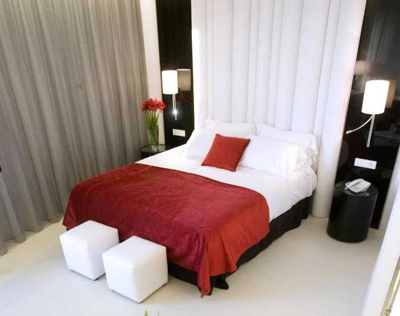 Room, Santos Porta Fira, Barcelona