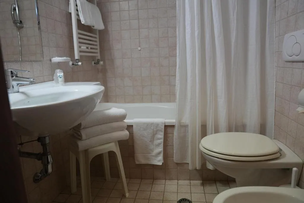 SINGLE STANDARD Room, Albatros, Venice