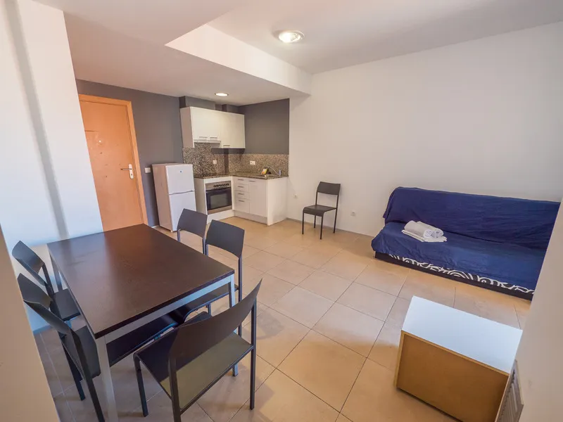 APARTMENT CAPACITY 6 TWO BEDROOMS Room, Apartaments AR Niu d'Or, Costa Brava