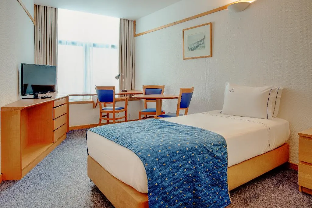 Room, VIP Executive Eden Aparthotel, Lisbon