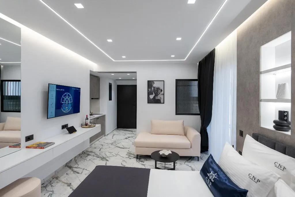 SUITE DELUXE Room, Captain Napoleon Paterakis CNP Luxurious Suites, Crete
