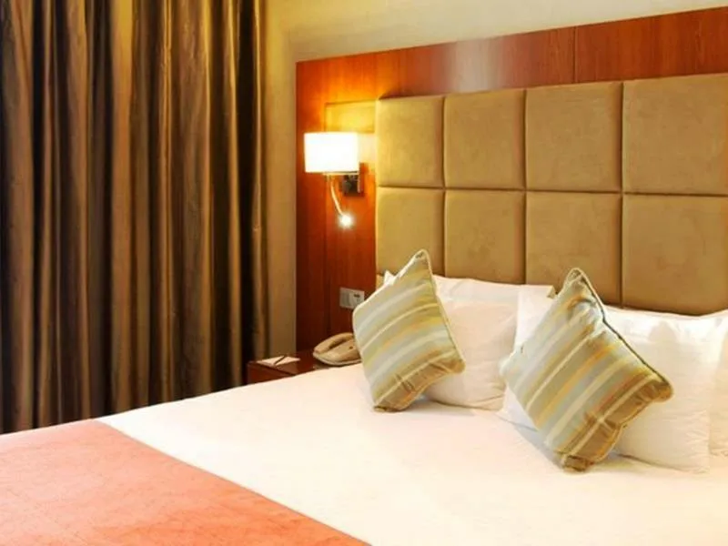 SINGLE DELUXE Room, Montreal Barsha Hotel, Dubai