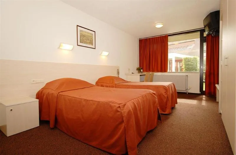 DOUBLE STANDARD Room, Corsendonk De Linde, Antwerp