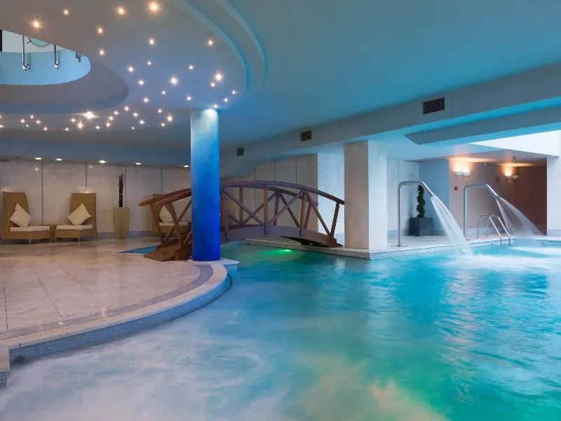 Pool, Dion Palace, Thessaloniki