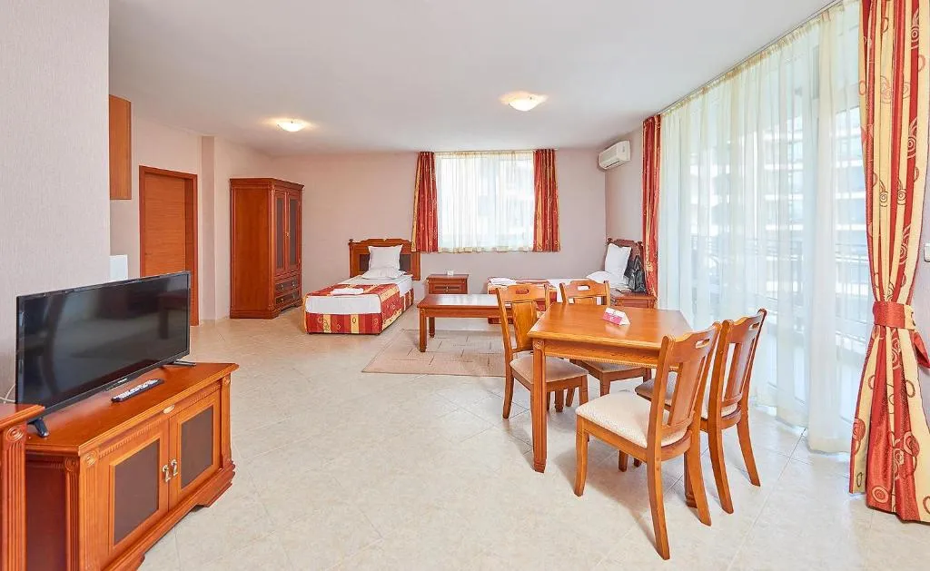 APARTMENT ONE BEDROOM Room, Karolina, Bourgas