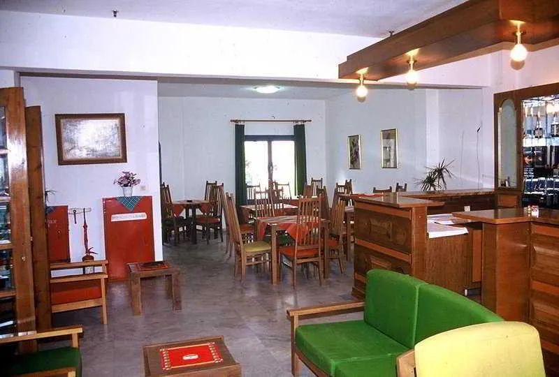 SINGLE STANDARD Room, Friday, Crete