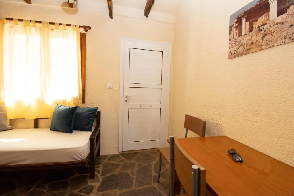 APARTMENT SEA VIEW WITH TERRACE Room, Sunrise Sissi Apartments, Crete