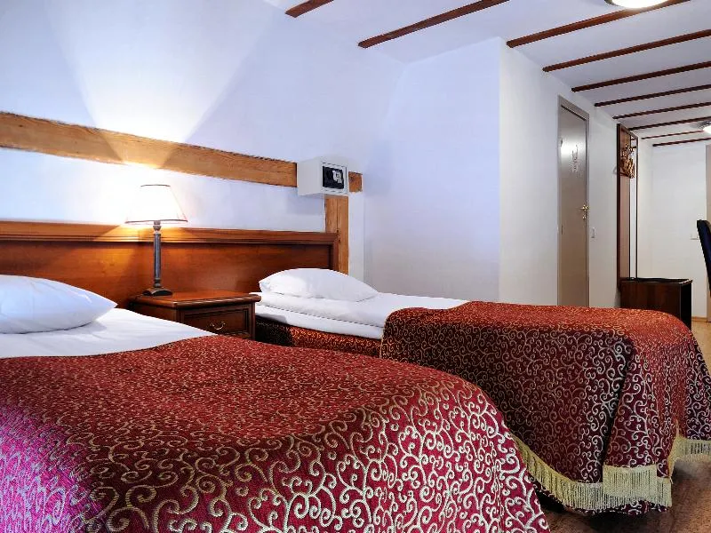 DOUBLE STANDARD Room, St. Olav, Tallinn