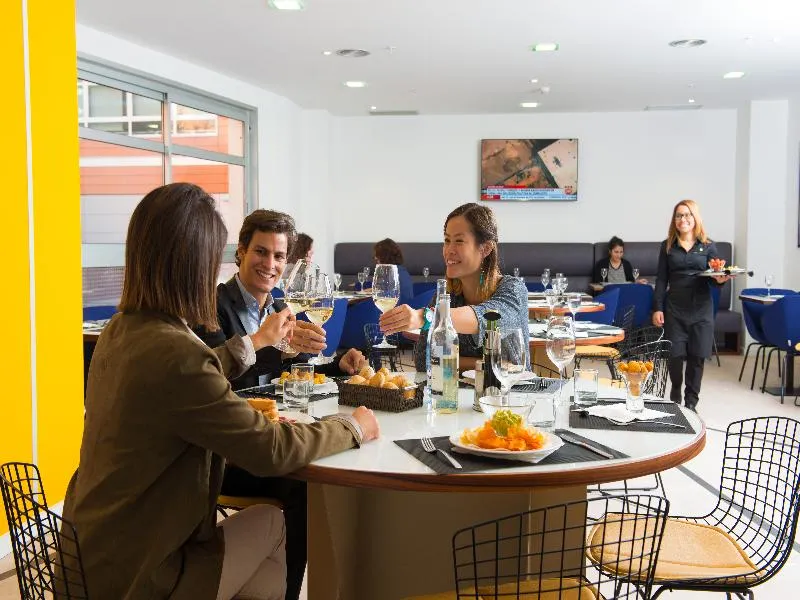 Restaurant, Naitly Barcelona Poblenou, Barcelona