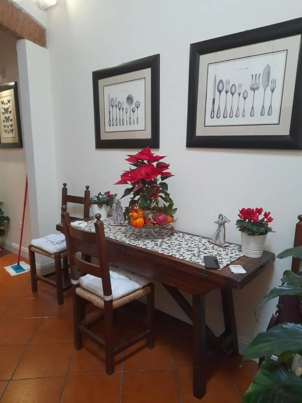 General view, Giuliani Home, Florence