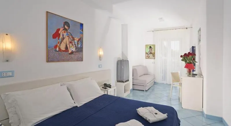 QUADRUPLE STANDARD Room, Hotel Imperamare, Naples