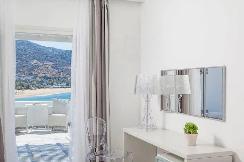 DOUBLE CLASSIC SEA VIEW Room, Ios Palace, Santorini