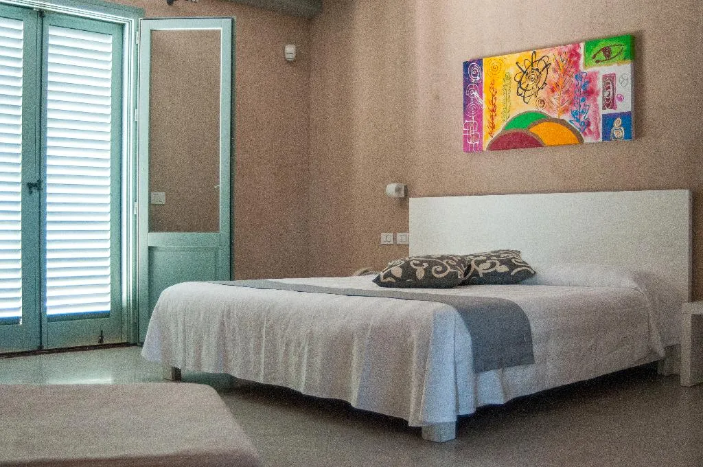 DOUBLE COMFORT SEA VIEW Room, Relais Casina Miregia, Catania