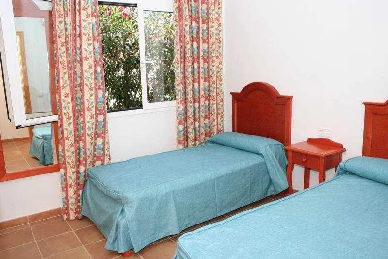 Room, Villas del Sol, Menorca