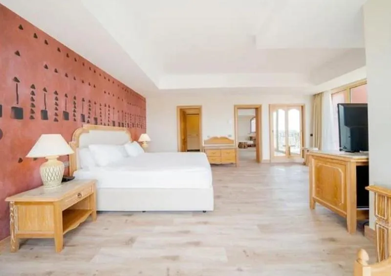 SUITE DELUXE SEA VIEW Room, The Norm Oriental, Antalya
