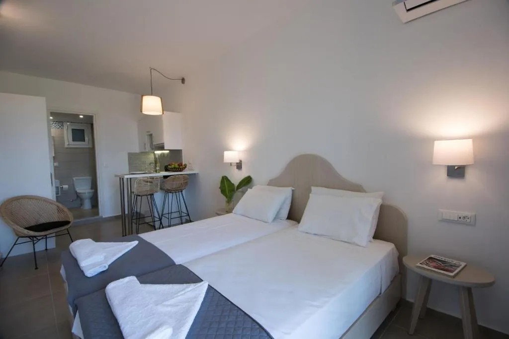 STUDIO SUPERIOR Room, Mirabella Apartments, Crete