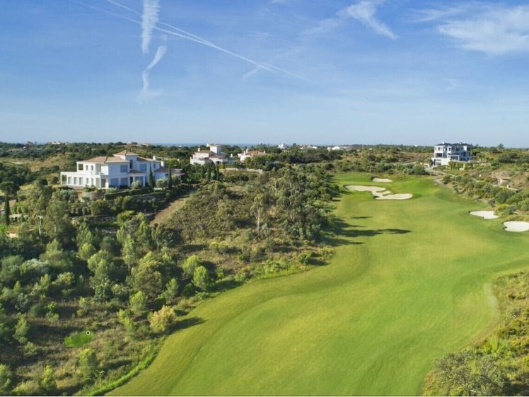 Apolo, Algarve
