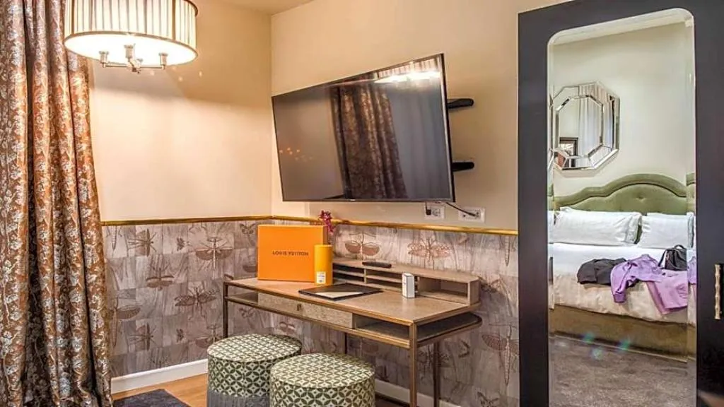 QUADRUPLE ONE BEDROOM Room, The Talent Hotel, Rome