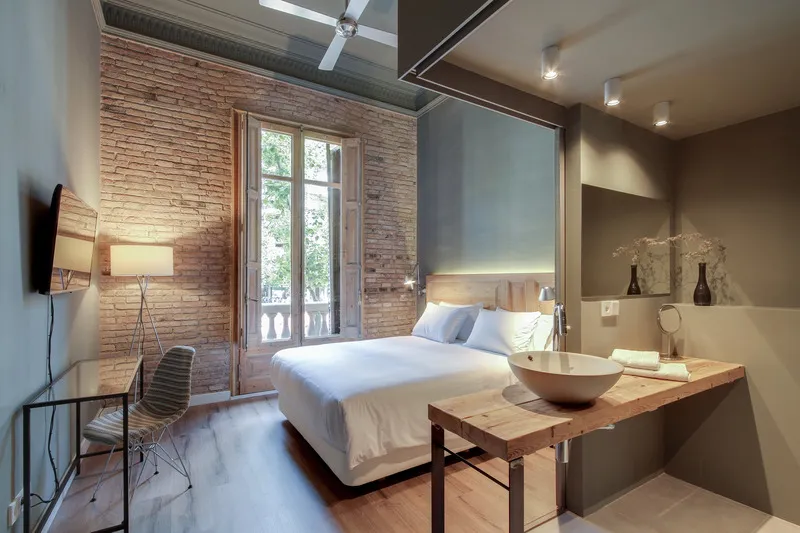 DOUBLE WITH BALCONY Room, Principal, B&B, Barcelona