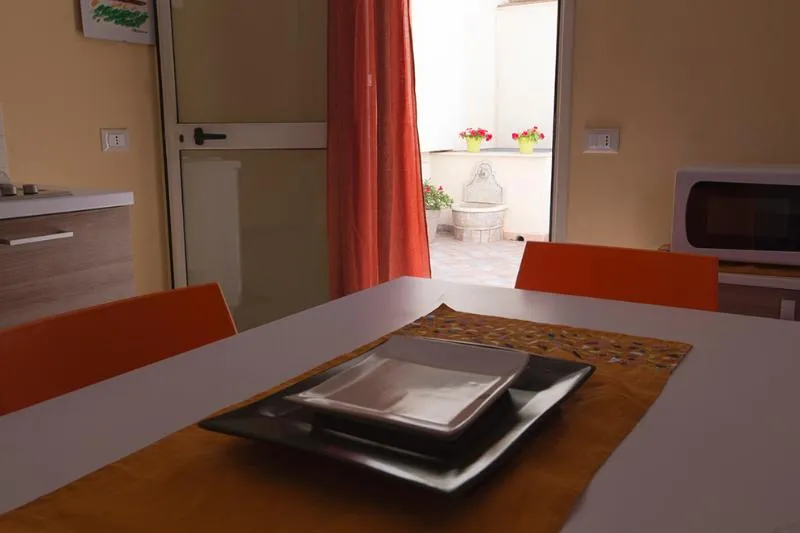STUDIO STANDARD Room, Quattro Canti Casa Vacanze, Palermo