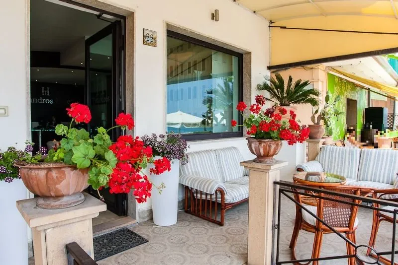 Terrace, Tysandros, Catania