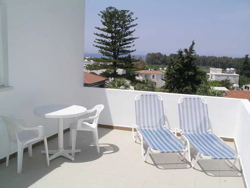 Room, Renos Hotel Apts, Cyprus
