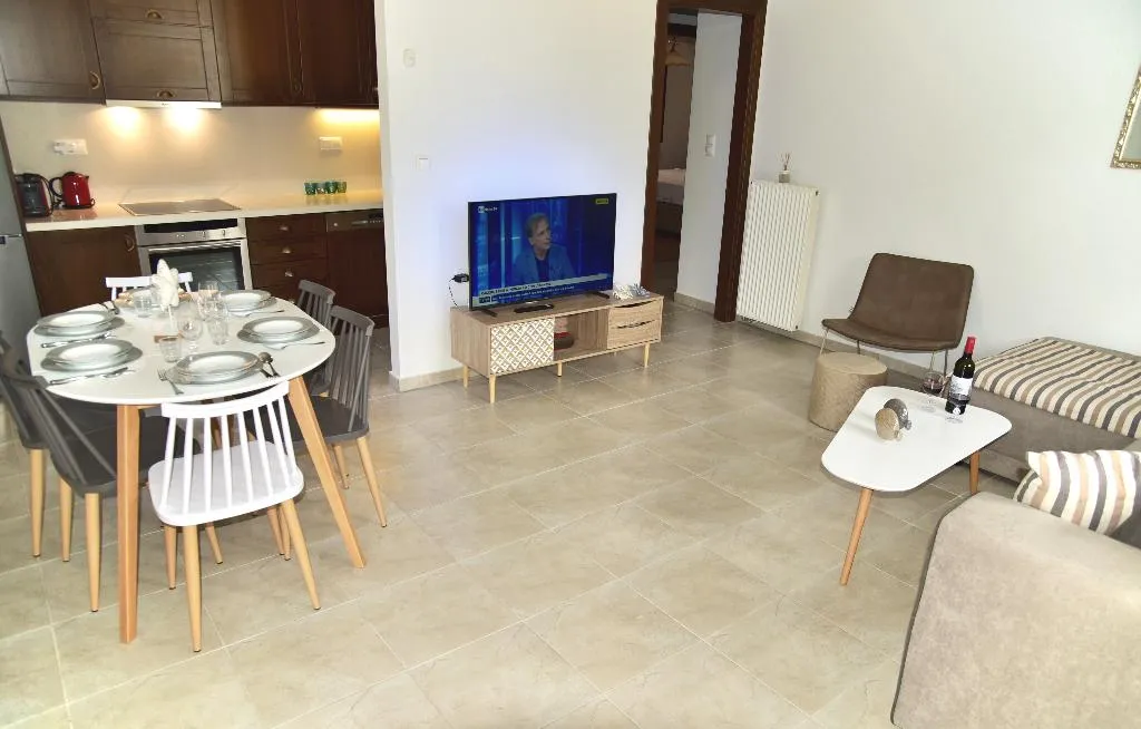 APARTMENT CAPACITY 4 TWO BEDROOMS Room, Pearls of Crete-Holiday Residences, Crete