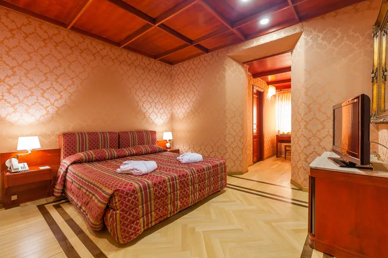 DOUBLE STANDARD Room, Hotel Galles, Rome