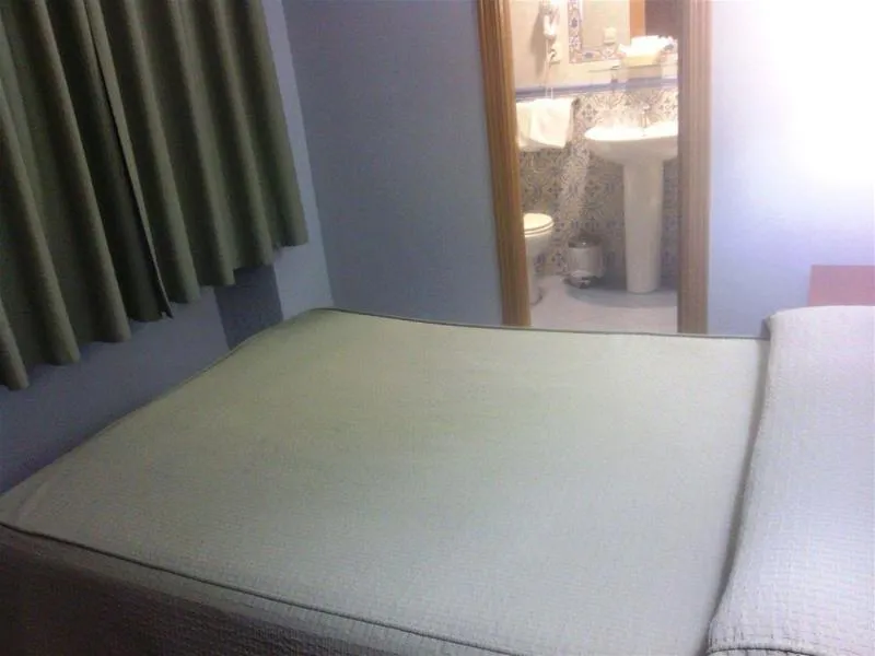 DOUBLE STANDARD Room, Goya, Seville