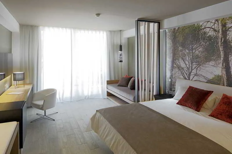 Room, Allsun Illot Park, Majorca