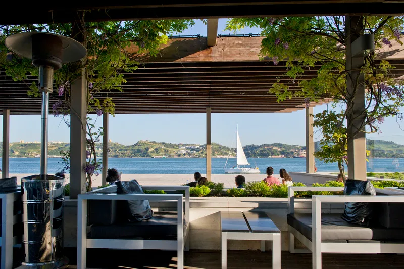 Bar, Altis Belem Hotel & Spa, a Member of Design Hotels, Lisbon