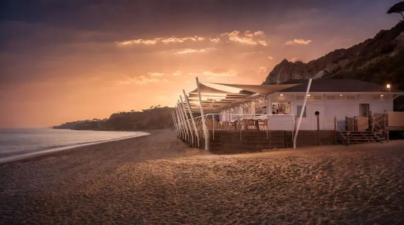 Restaurant, Pine Cliffs Hotel, a Luxury Collection Resort, Algarve