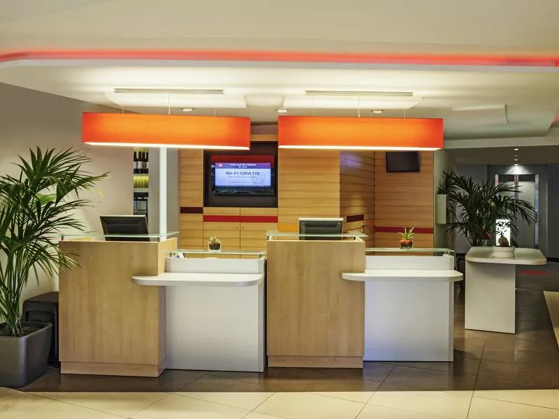 Lobby, Ibis Barcelona Cornella, Barcelona