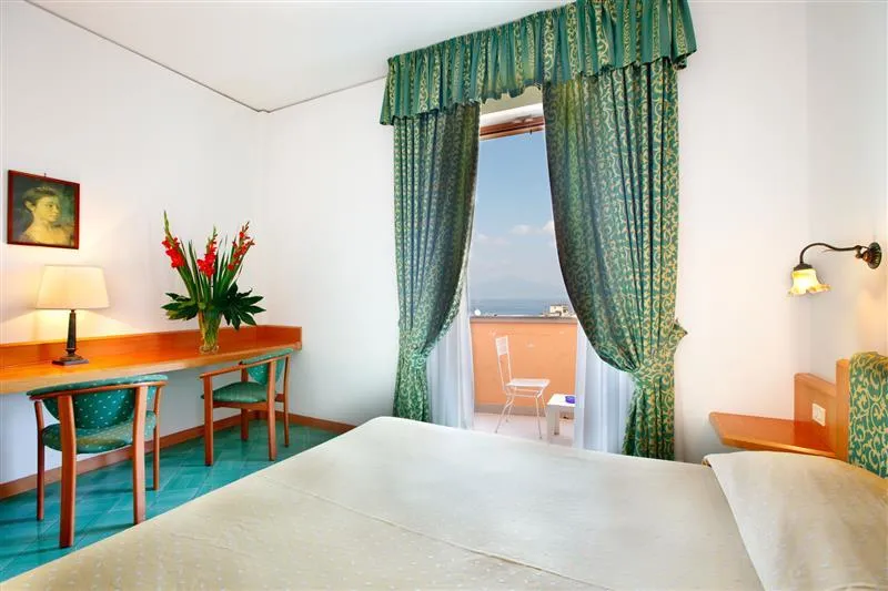 DOUBLE SEA VIEW Room, Villa Maria, Naples